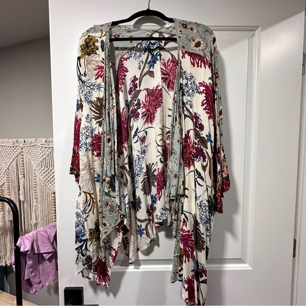 Flowy Kimono - size medium/large